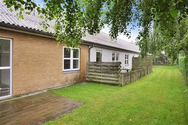 Jardin - One-Bedroom Flat with Pets Allowed in Vojens