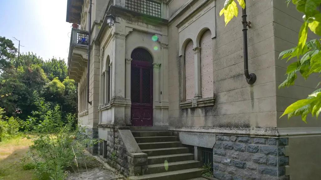 Välivaade - Art Deco Villa with Garden in Cossato
