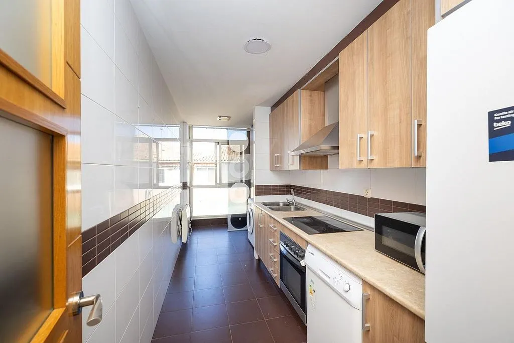 Cuisine - Duplex with Private Garage in Santa Fe