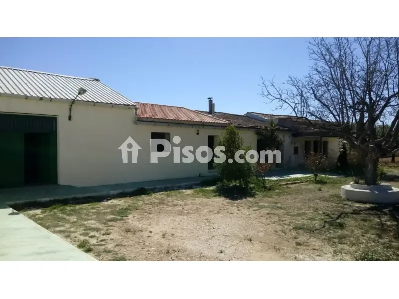 Extérieur - Chalet with Large Plot in Pinoso, Polígono