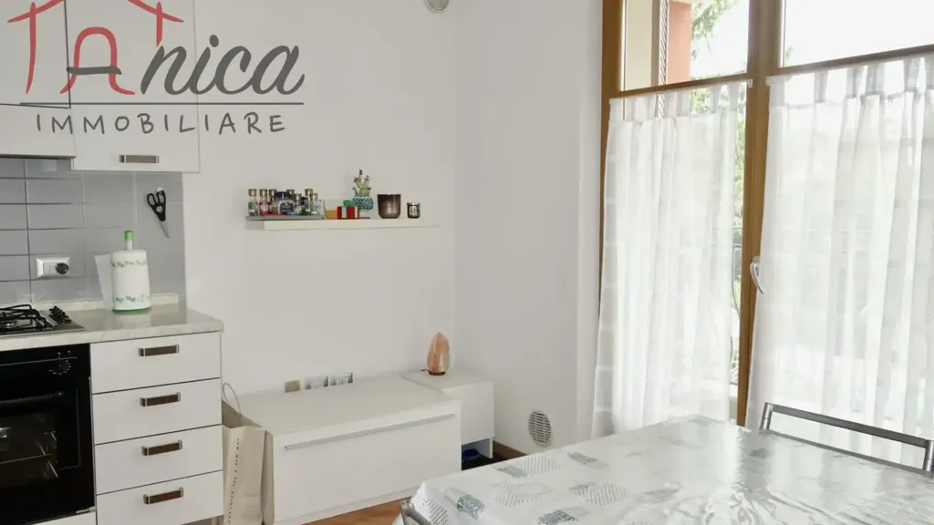 Cuisine - Modern Apartment with Balcony in Trento