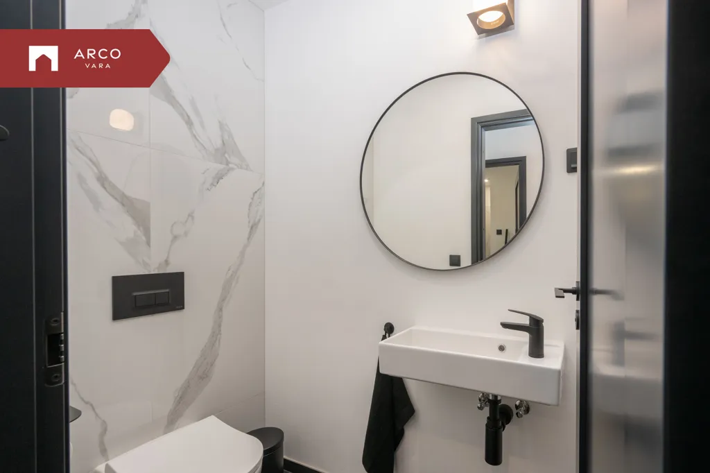 Bathrooms - Luxury Apartment with Balcony in Viimsi