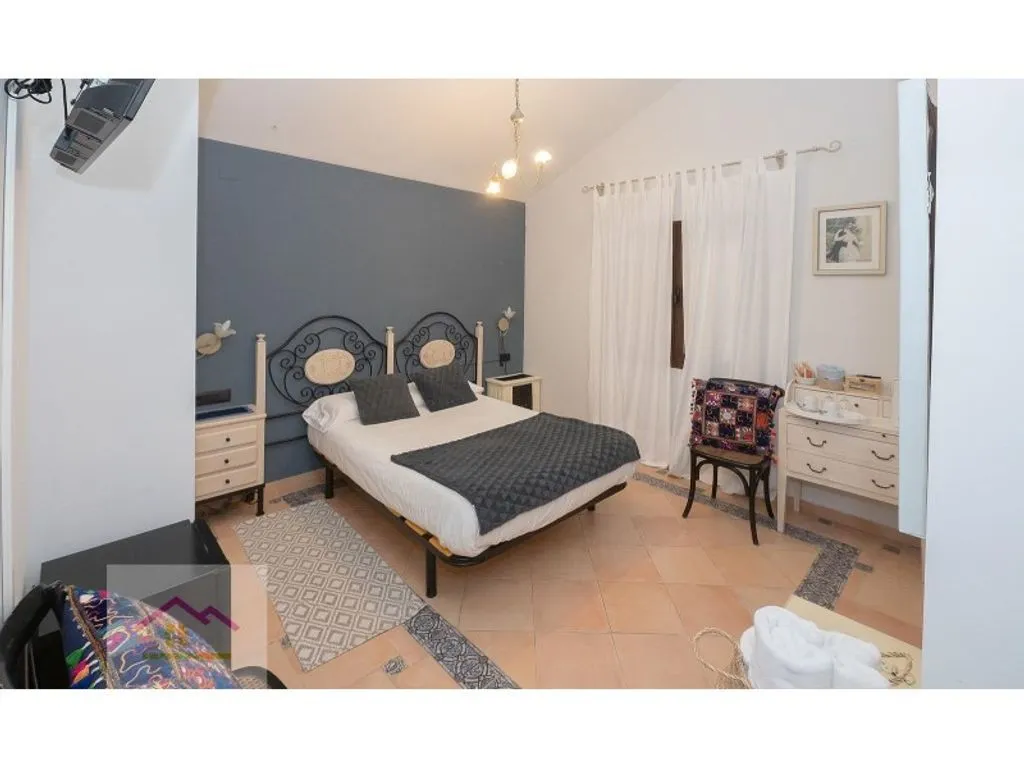 Chambres - Luxury Hotel with Lake View in Villar de Olalla