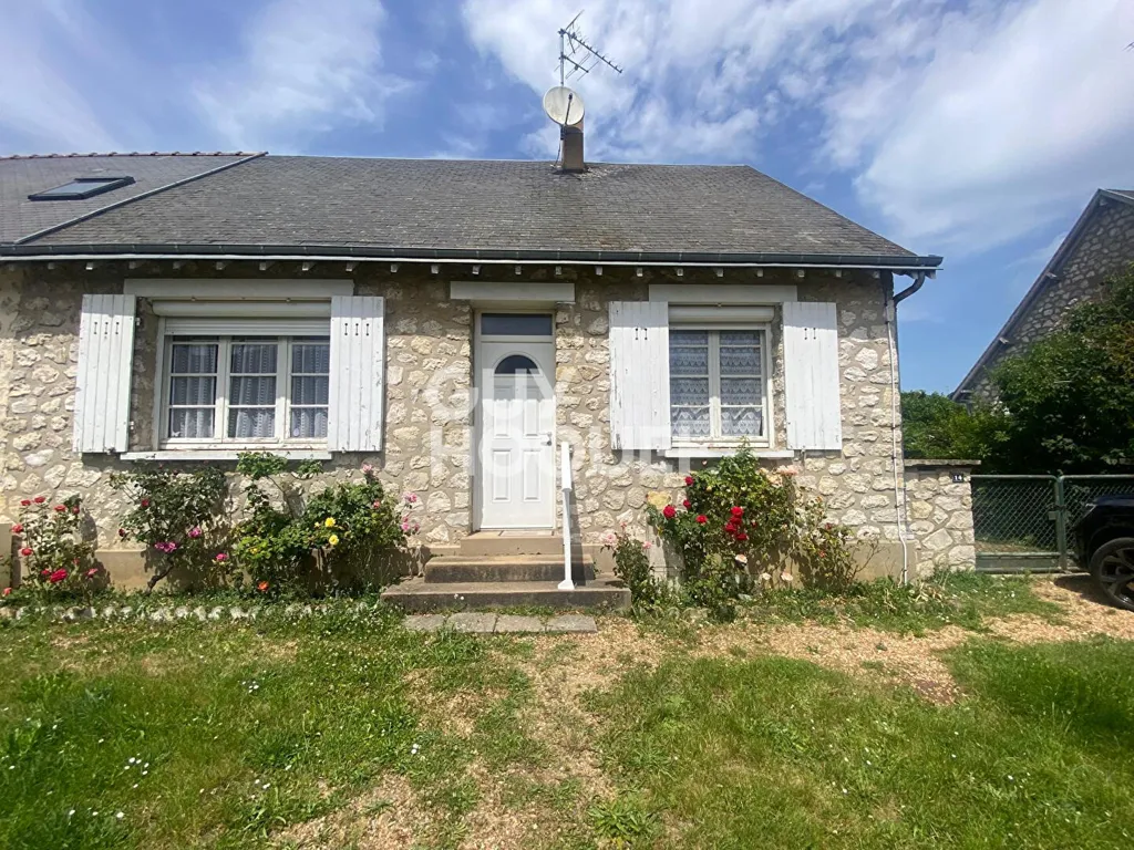 Extérieur - Maison en Pierre avec Jardin dans un Quartier Calme