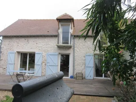 Extérieur - Maison de Charme avec Terrasse à Épieds