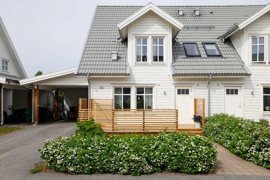Extérieur - Modern Apartment with Balcony in Ekeby-Almby