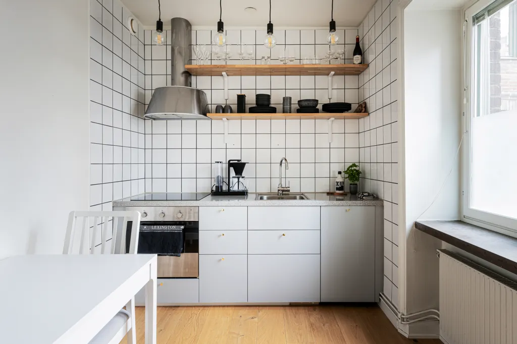 Cuisine - 1930s Charm with Modern Features in Kungsgatan