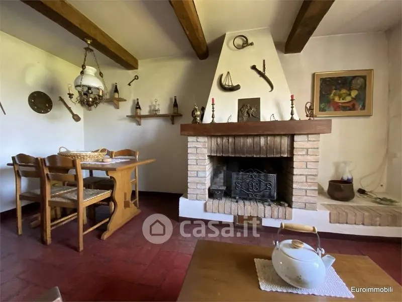 Elutuba - Rustic Stone Farmhouse with Vineyard in Canossa