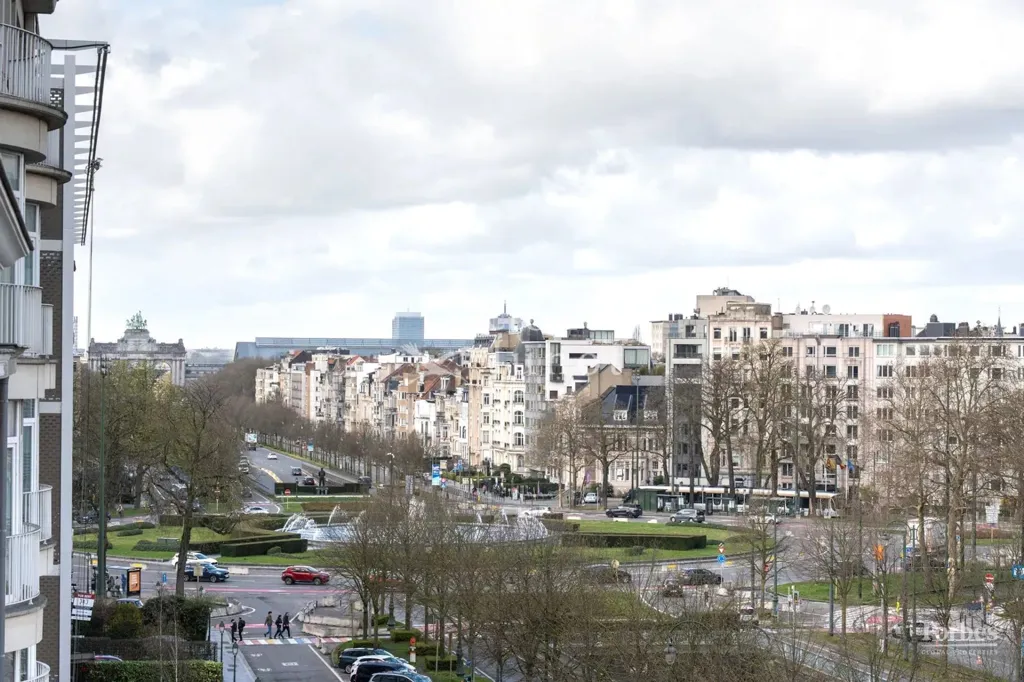 Balcon - Appartement à Rénover avec Terrasse à Montgomery
