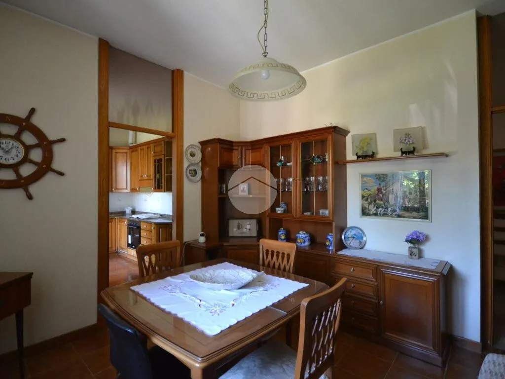 Söögituba - Detached Villa with Garden in Vittuone