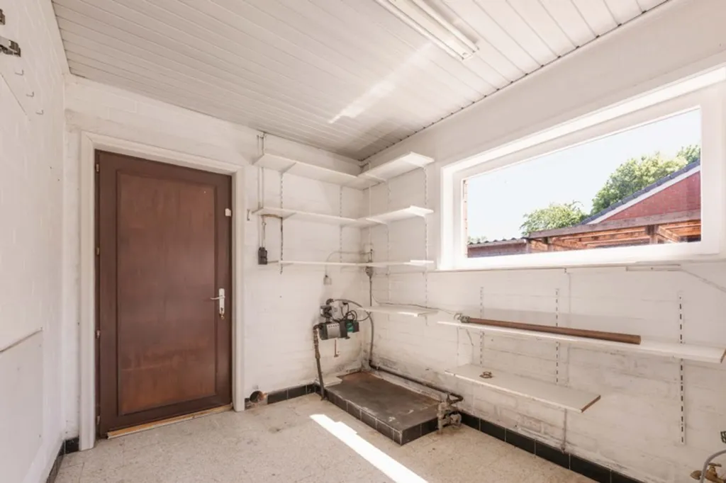 Buanderie - Bungalow à rénover avec jardin à Wakken