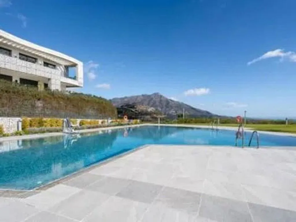 Bassein - Furnished Apartment with Pool in Benahavís