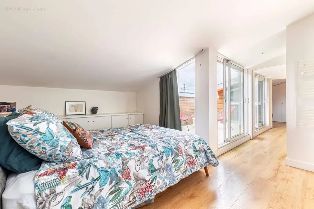 Chambres - Appartement Luxe avec Terrasse Sud à Bordeaux
