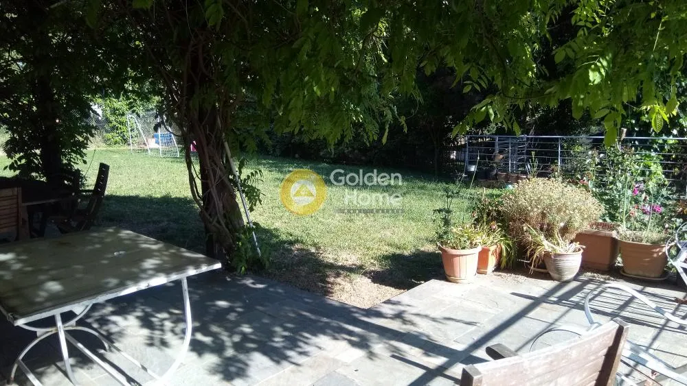 Jardin - Maison 4 pièces à GR