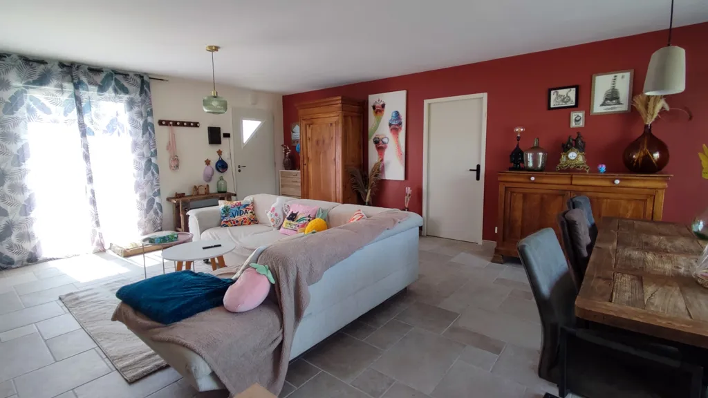 Séjour - Maison de Plain-Pied avec Piscine à Brizambourg