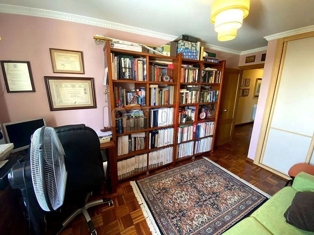 Bureau - Apartment with Sea Views in Ferrol