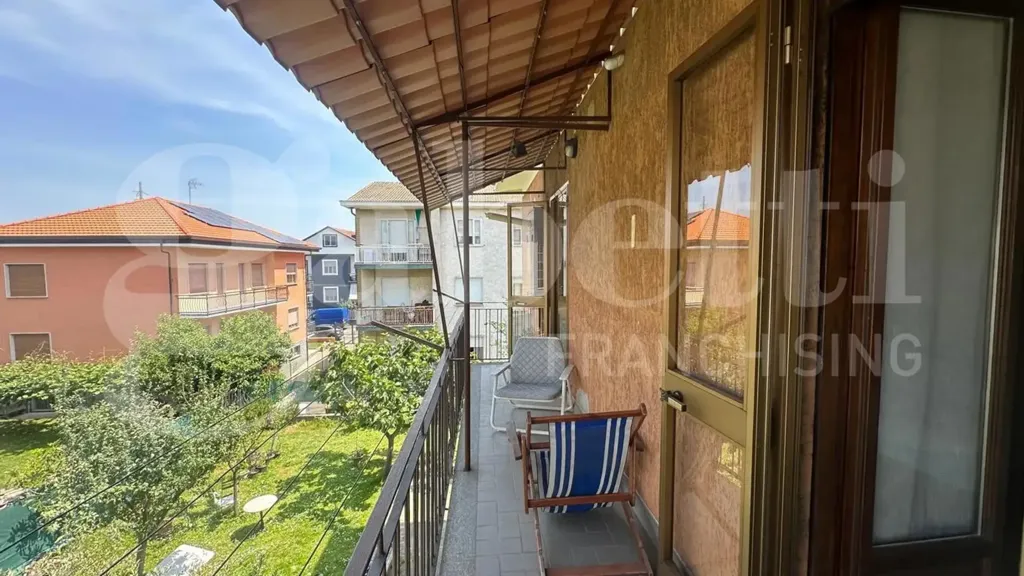 Balcon - Rustic Bungalow with Balconies in Collegno