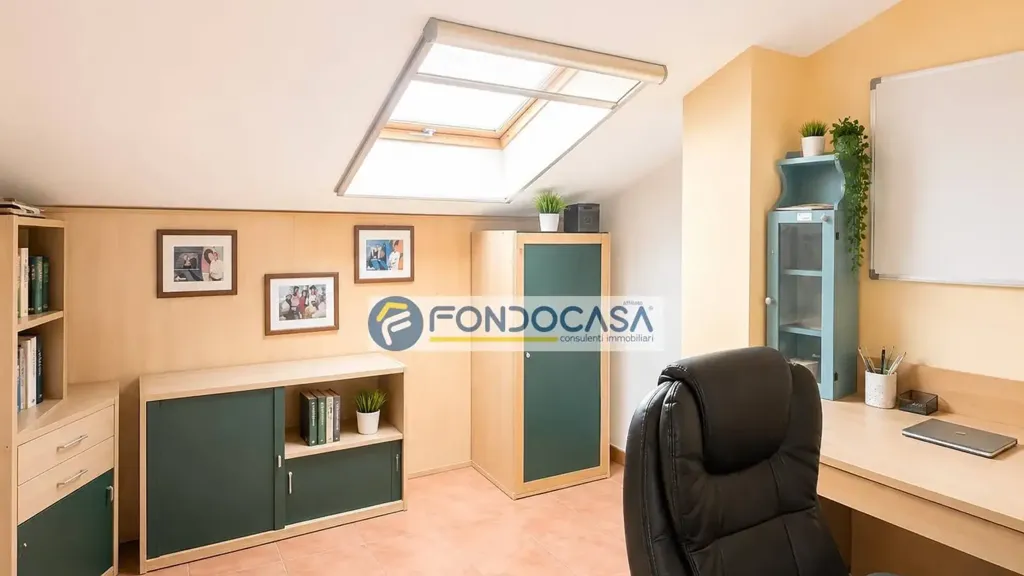 Kabinet - Terraced Villa with Veranda in Carrara