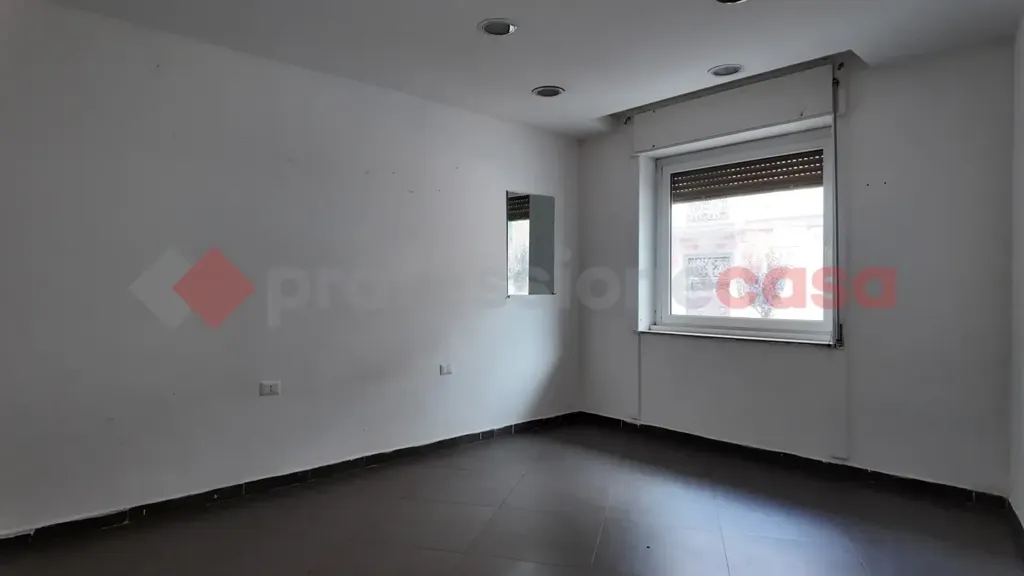 Pièces - Spacious Apartment with Portier in Portici
