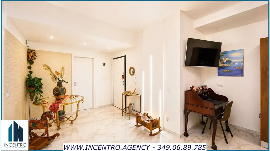 Esik - Completely Reworked Apartment with Balcony in Spadafora