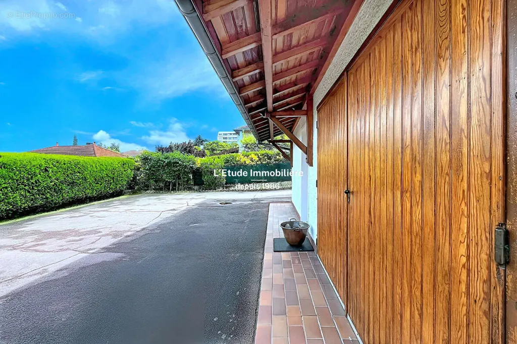 Extérieur - Maison avec Jardin au Centre de Caluire