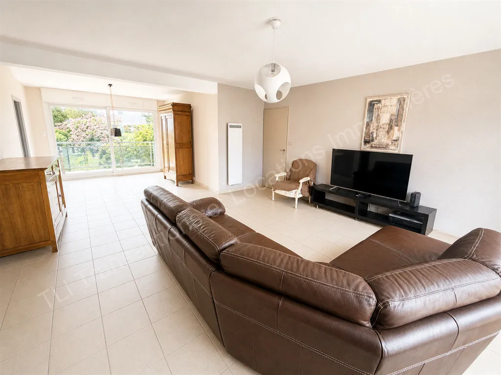 Séjour - Appartement T4 avec Vue Mer et Garage à Leffrinckoucke