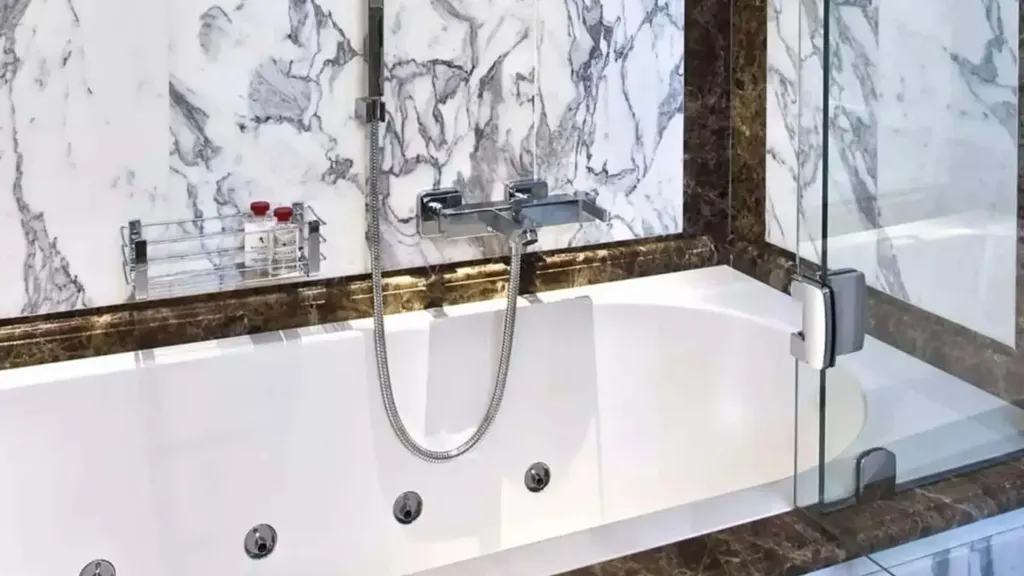 Bathrooms - 1-room apartment in IT