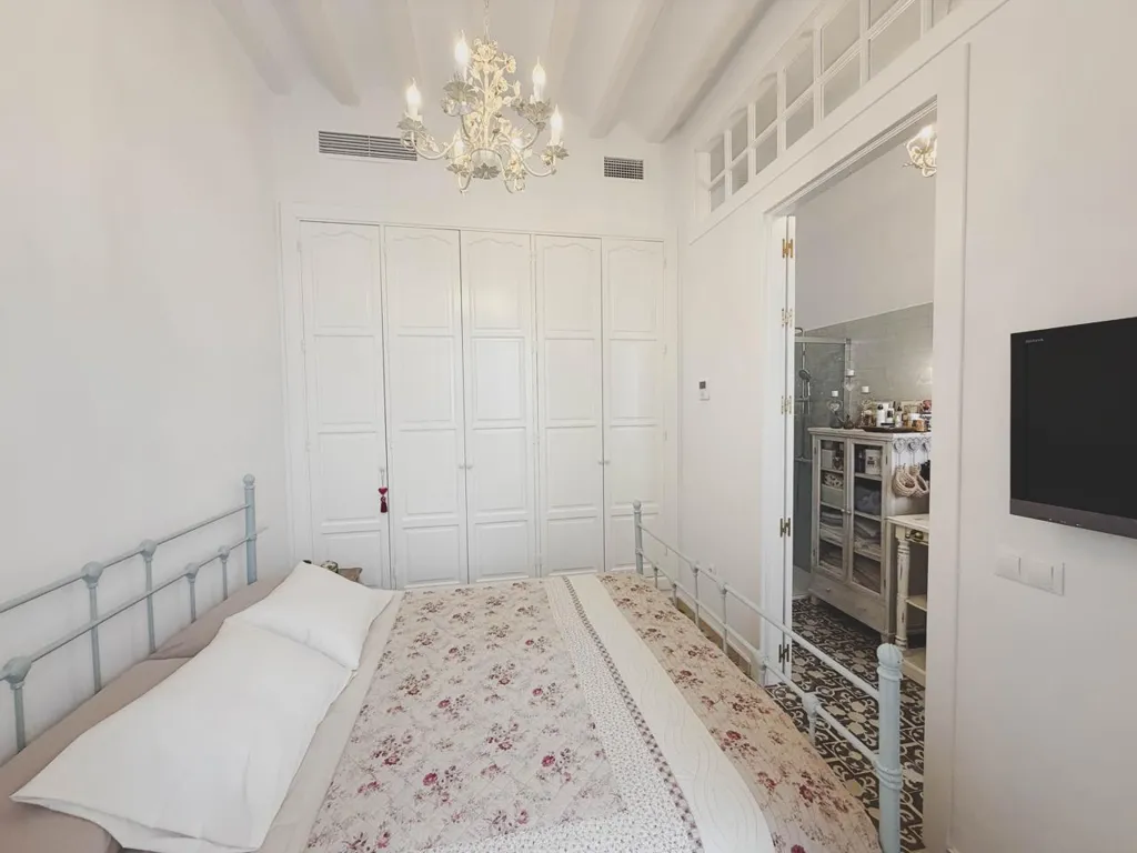 Chambres - Historic Flat with Balcony in Plaza España
