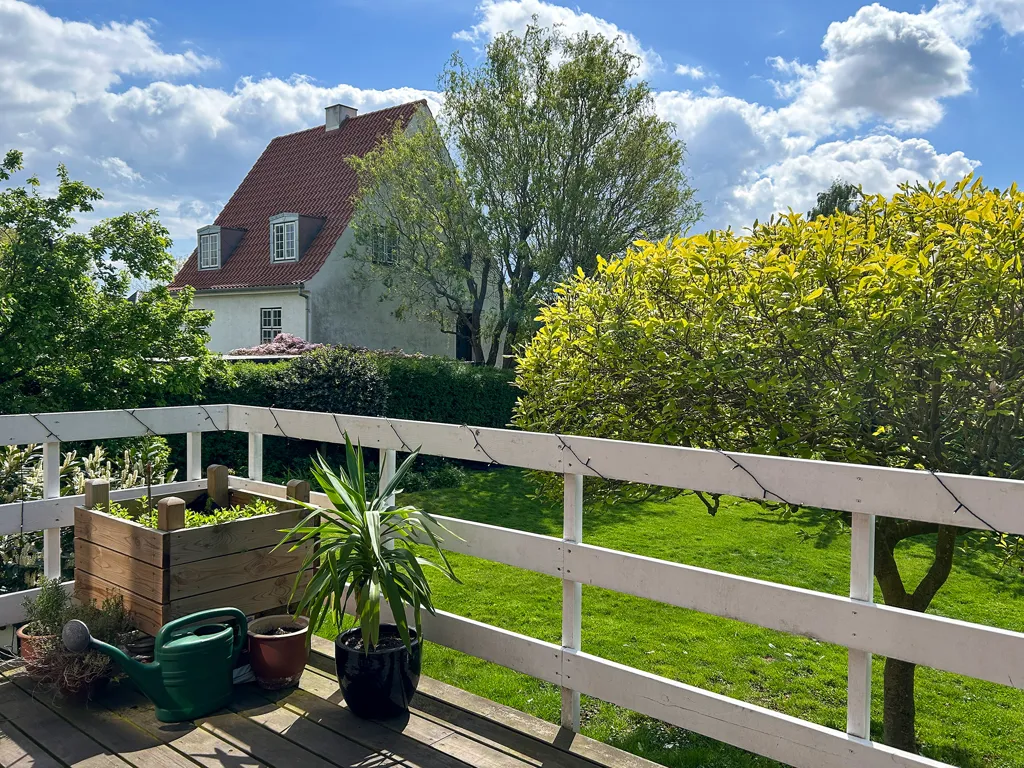 Aed - Maisonette Flat with Terrace in Vanløse
