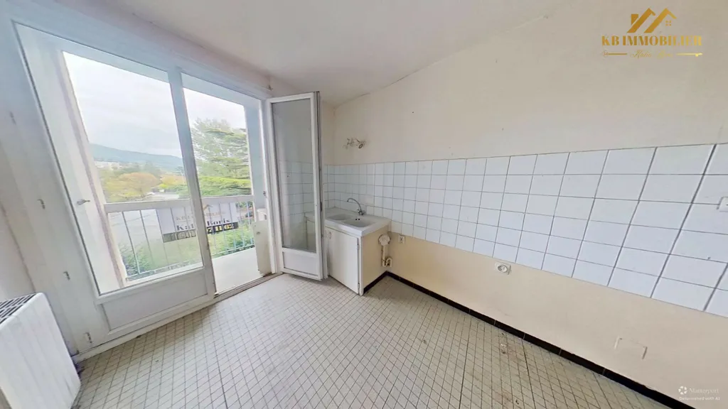 Pièces - Appartement 5 Pièces avec Terrasse à Privas