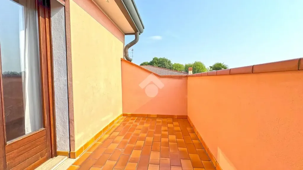 Balcon - Bifamiliare Villa with Private Garden in Marsango