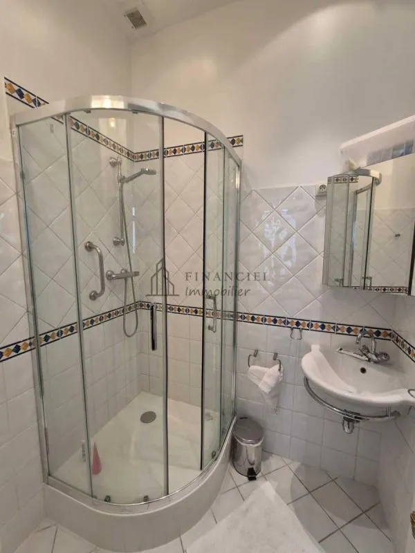 Bagni - Haussmannian Flat with 3 Bedrooms in Marais