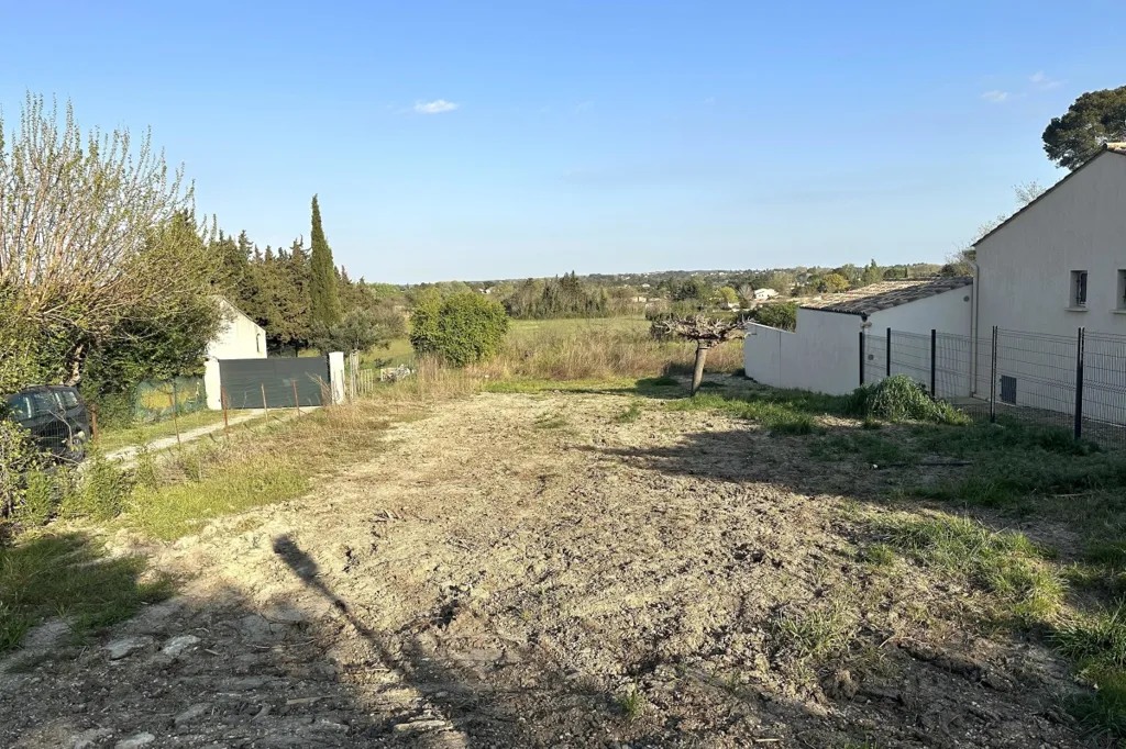 Jardin - Terrain Constructible à Montaren près d'Uzès