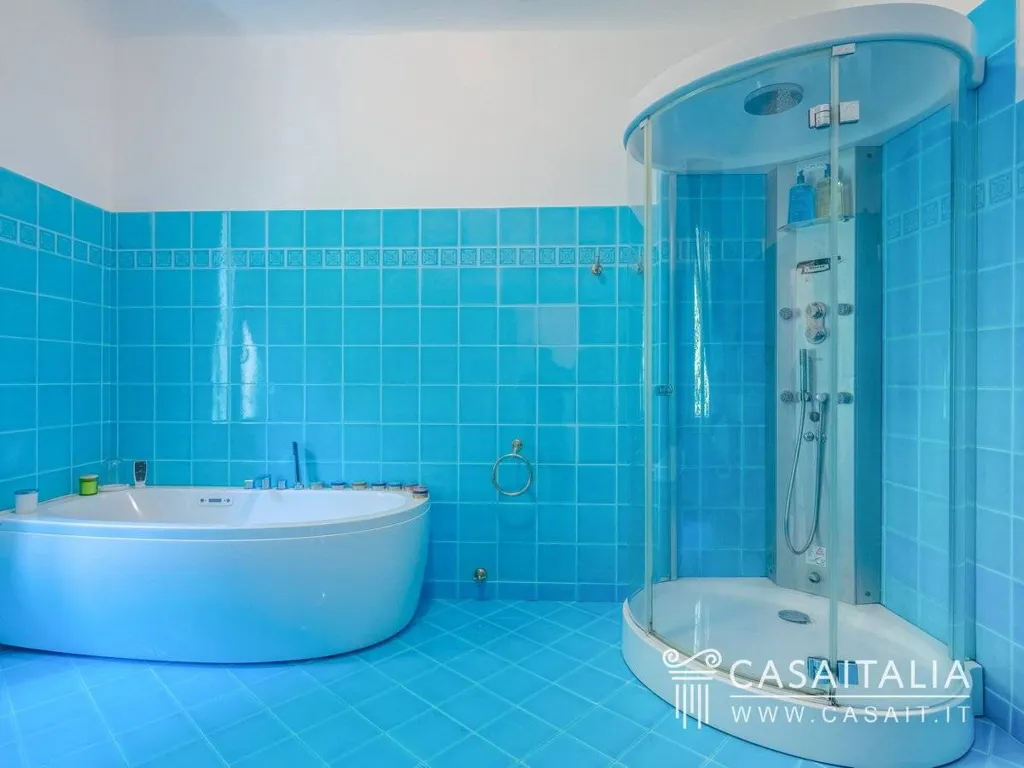 Vannitoad - Historic Villa with Panoramic Views near Pesaro