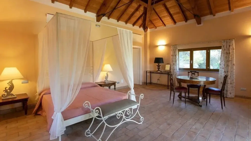 Magamistoad - Historic Villa with Pool in Porto Azzurro