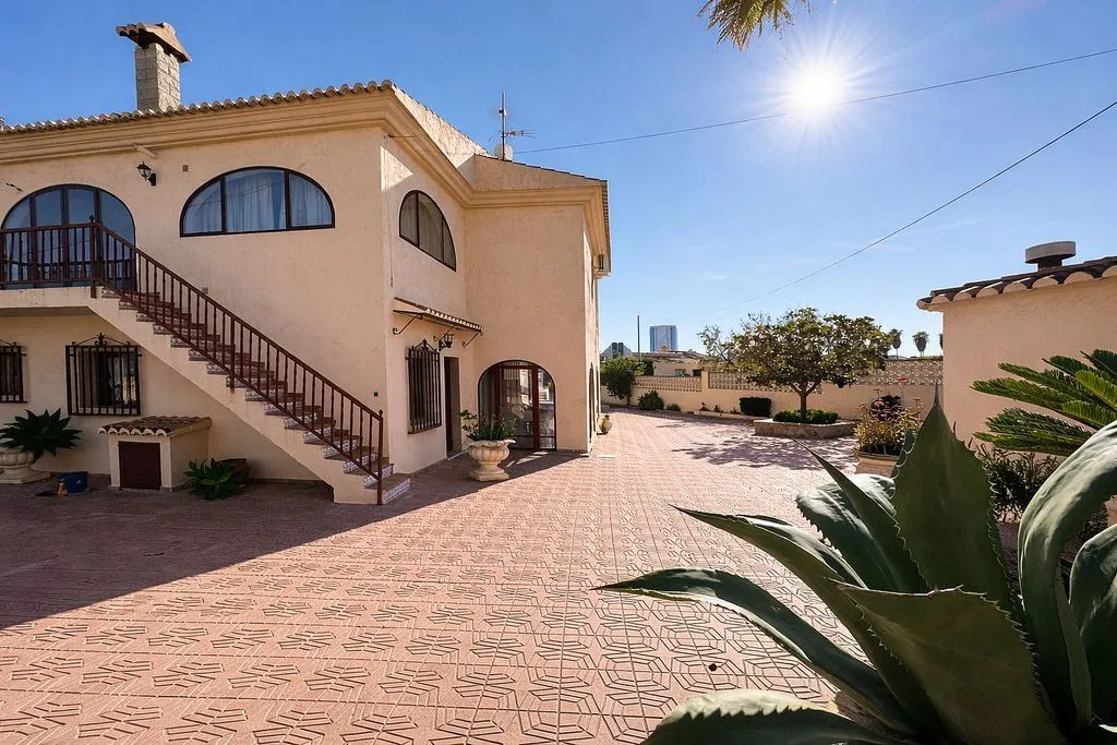 Extérieur - 11-Bedroom Chalet with Pool in Calpe