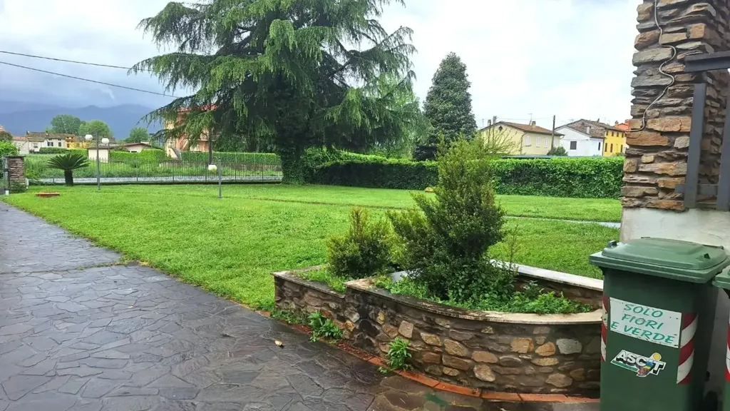 Jardin - Villa with Garden in Capannori