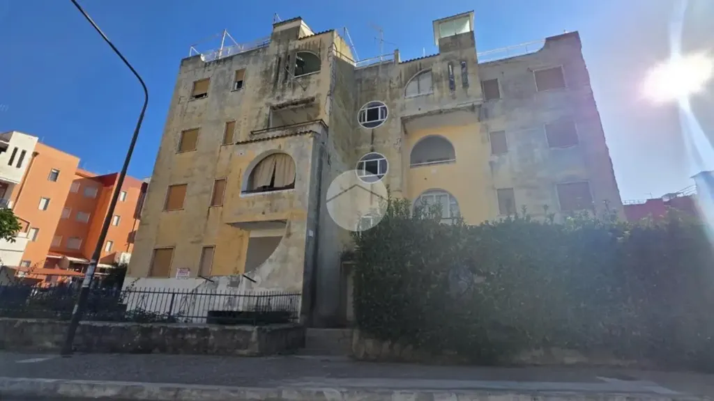 Välivaade - Bright Trilocale with Sea View in Scalea