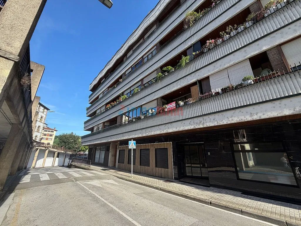 Extérieur - Apartment with Balcony in Ordizia