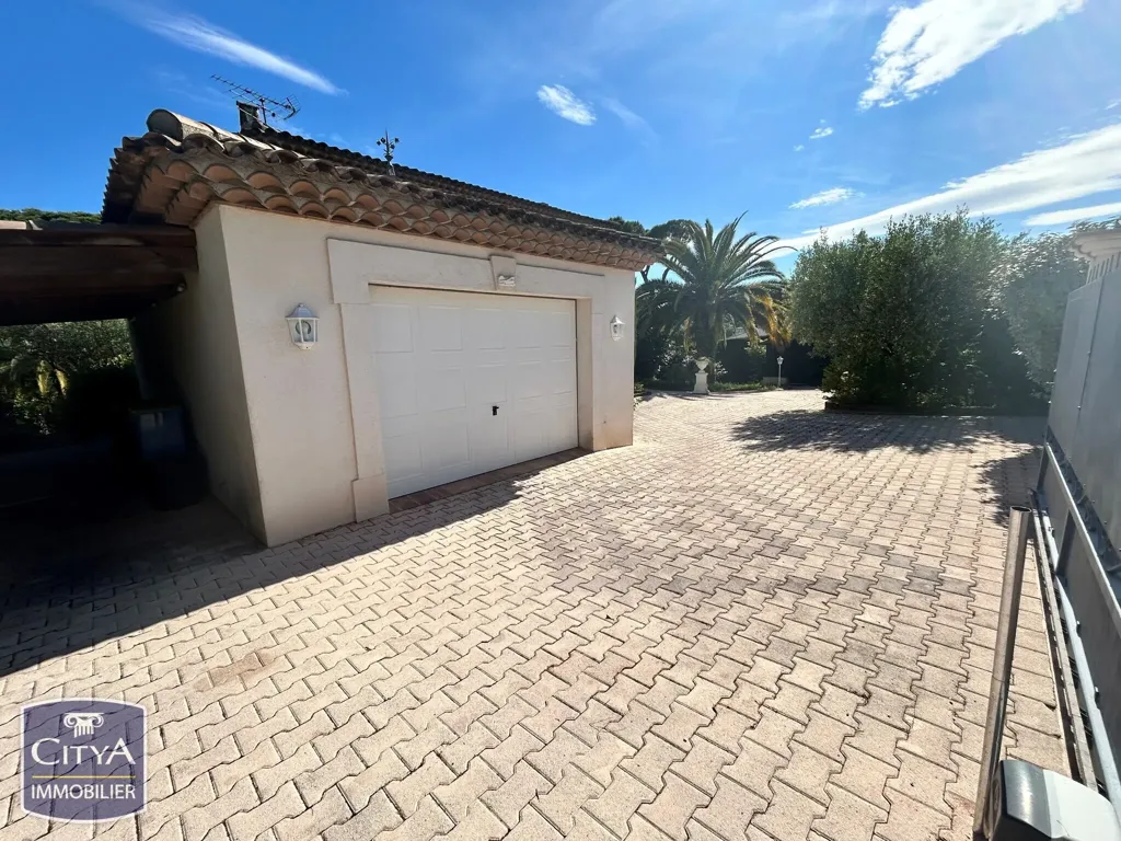 Välivaade - Villa with Pool in Saint-Raphaël