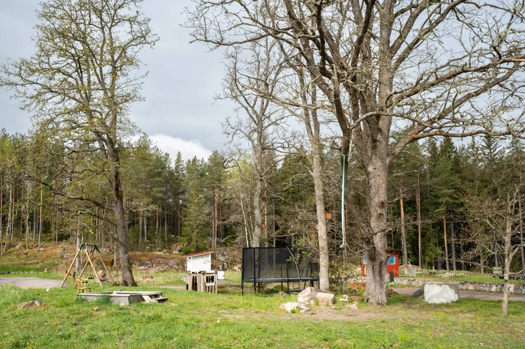 Aed - Modern Villa with Garden in Uls-Väsby