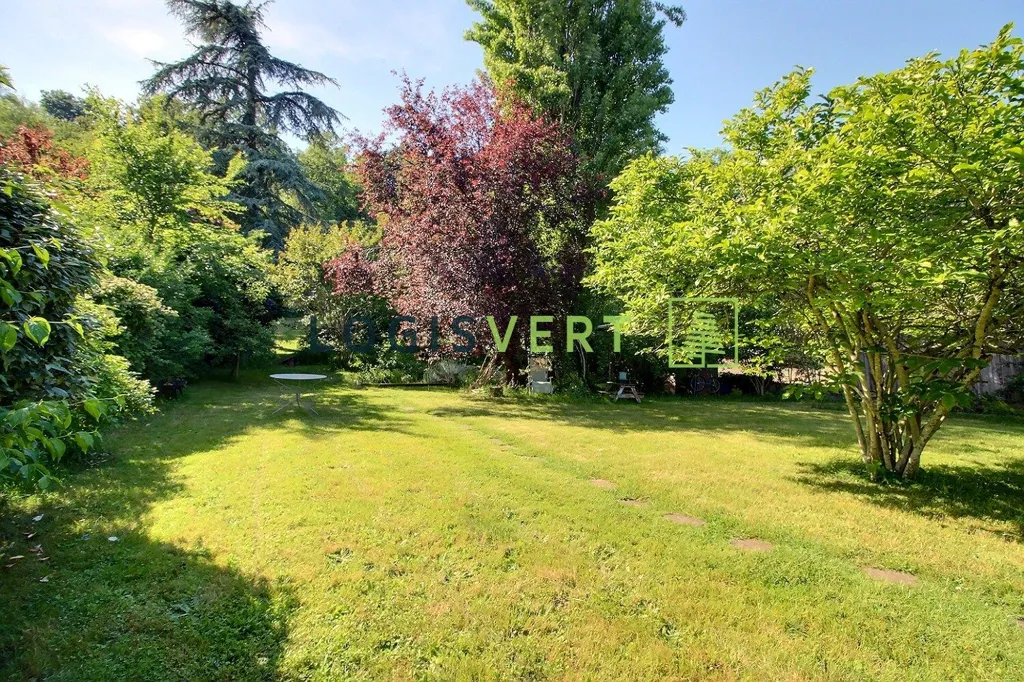 Jardin - Maison Tripode avec Terrasse à Palaiseau