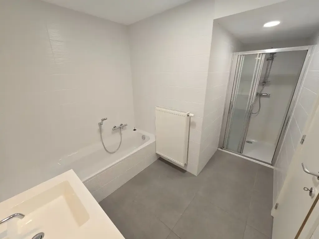 Salles de bain - Appartement à De Panne, Proche de la Côte