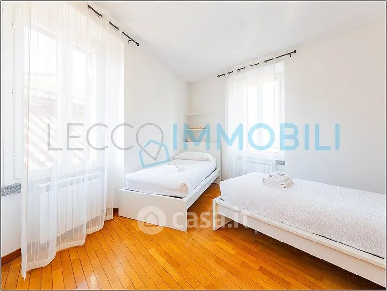 Chambres - Bright Trilocale with Views in Galbiate