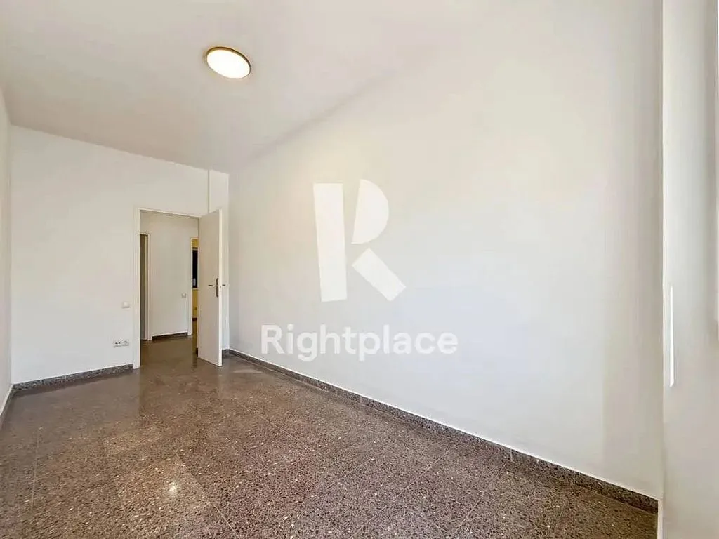 Pièces - Apartment with Balcony and Terrace in La Nova Esquerra de l'Eixample