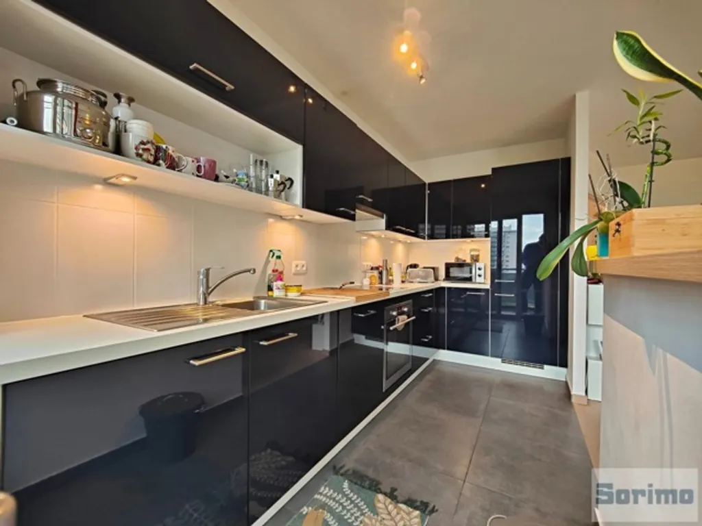 Kitchen - 1-Bedroom Apartment with Terrace in Roodebeek Park