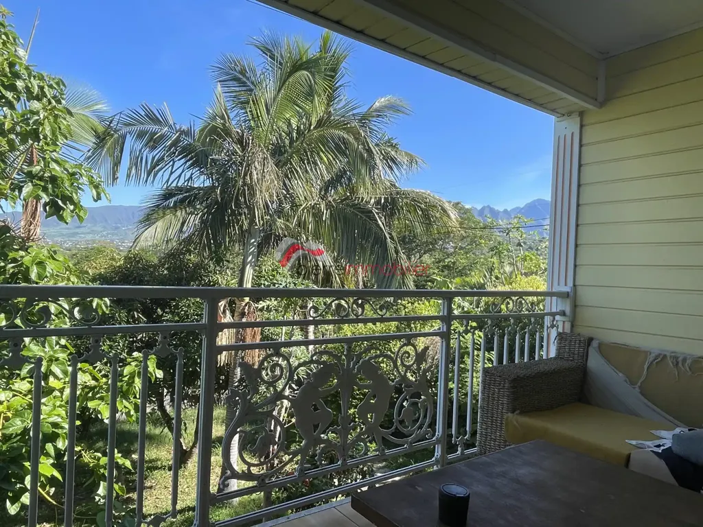 Balcone - House with Mountain View in Bois d’Olives