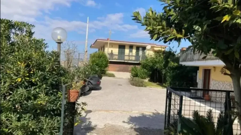 Extérieur - Apartment with Terrace in Camaldoli, Naples