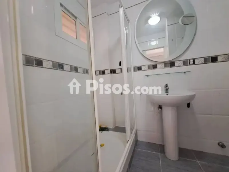 Salles de bain - Studio with Terrace in Parque de La Paloma
