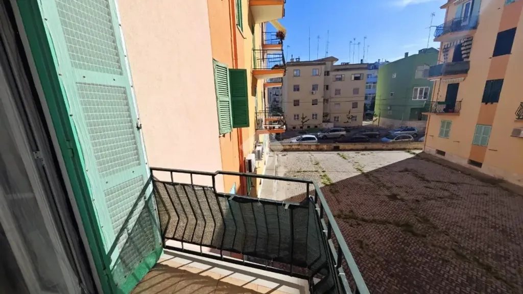 Rõdu - Trilocale with Balconies in Giovinazzo